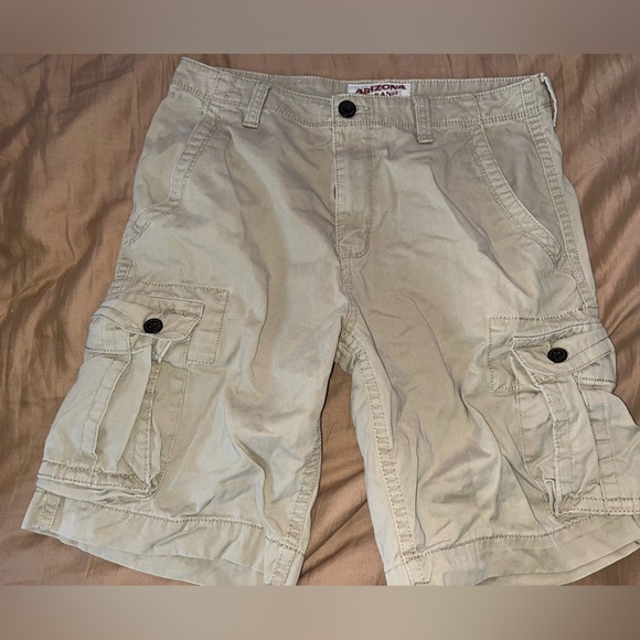 Men’s Arizona Khaki shorts! - Picture 1 of 4